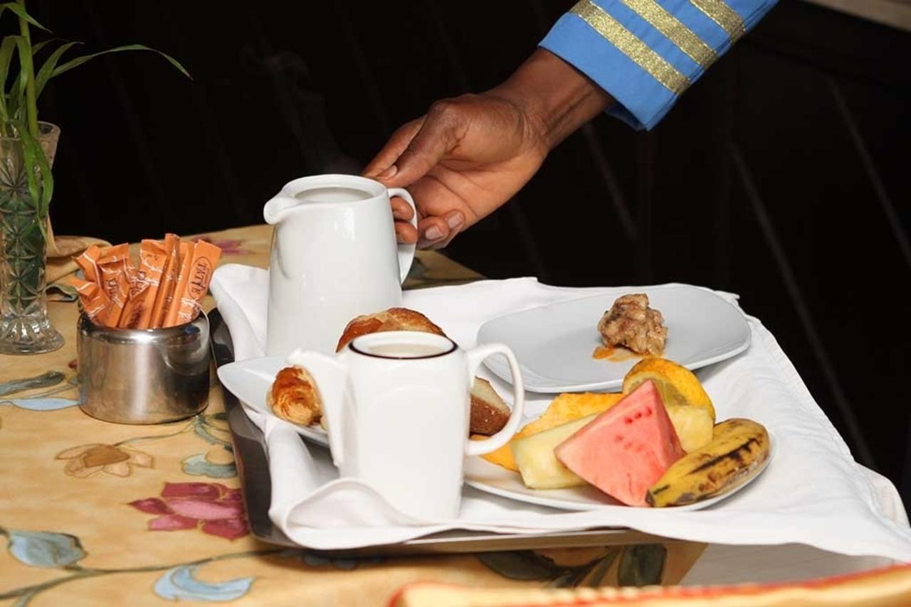 Hotel Mont Febe Yaoundé Esterno foto