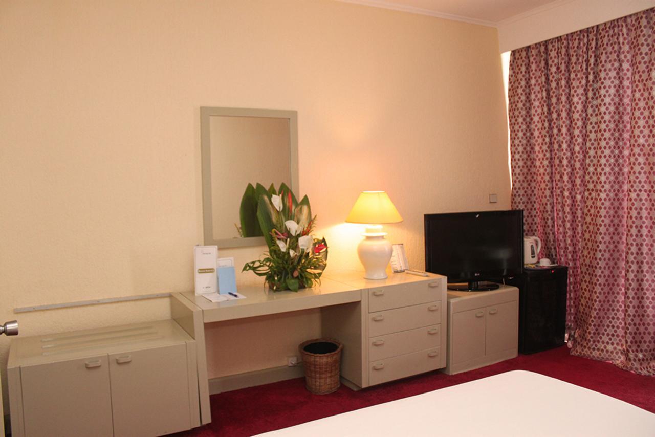 Hotel Mont Febe Yaoundé Esterno foto